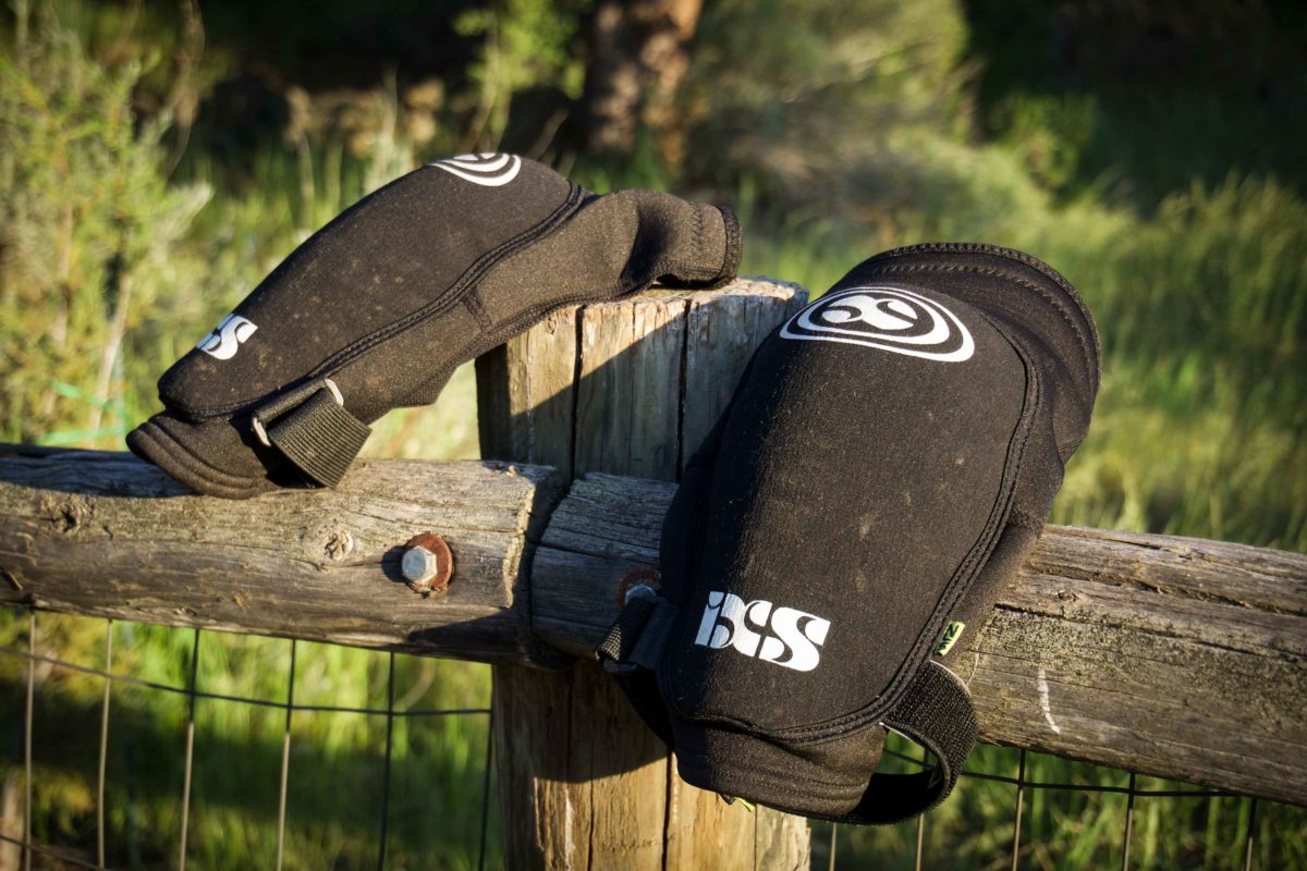 MTb knee pads mountain biker holiday gift guide